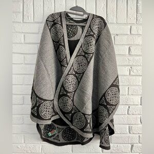 Celtic Cape/Shawl - Molina by Jimmy Hourihan